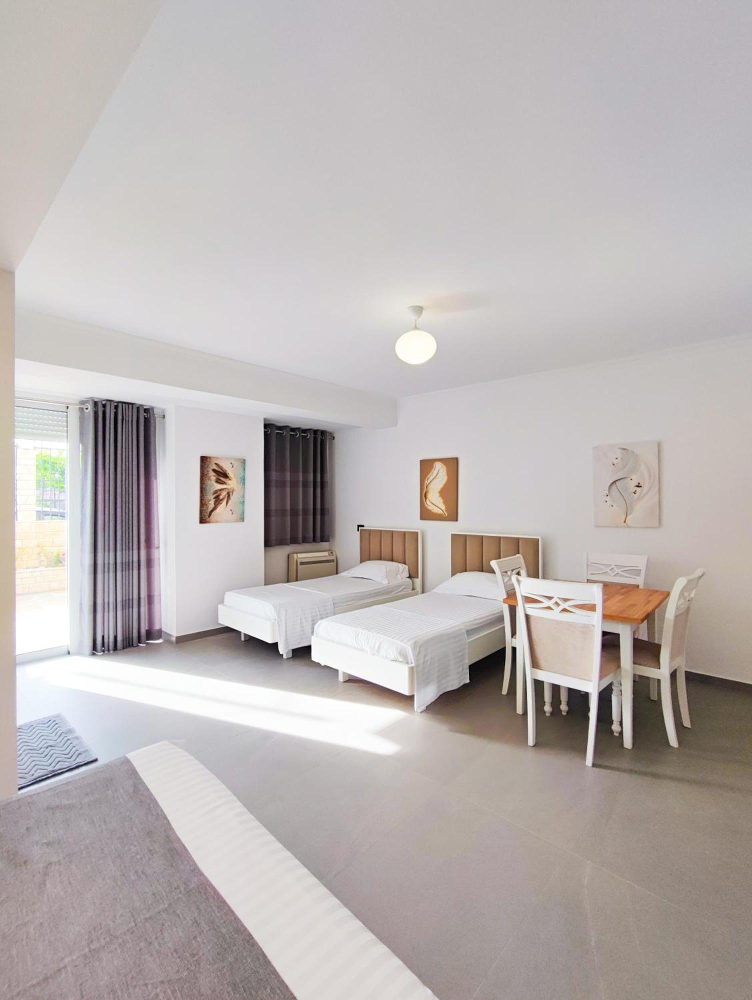 Vlorë Comfort Villa מראה חיצוני תמונה